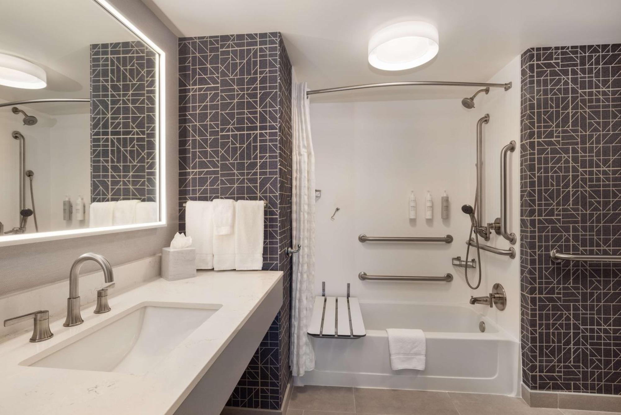 Homewood Suites Фредериксберг Экстерьер фото